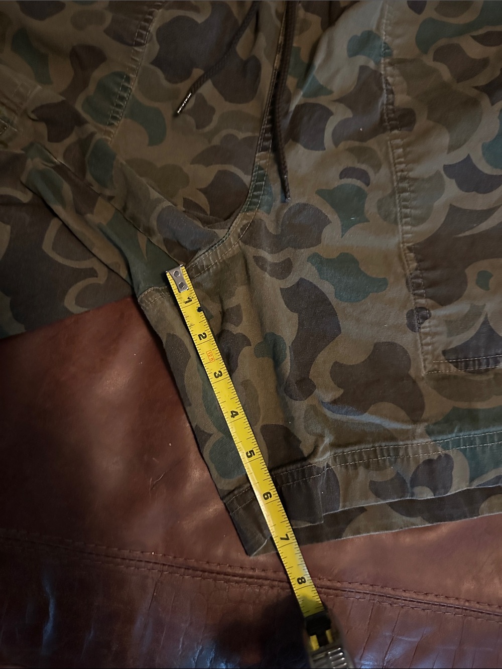 Filson Men's Camo Cargo Shorts - Green/Brown - Picture 7 of 7